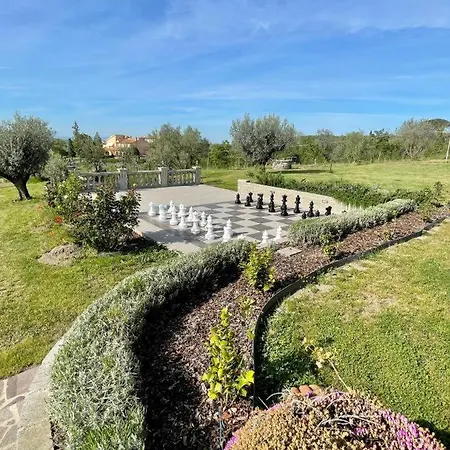 Paladini Farm stay *